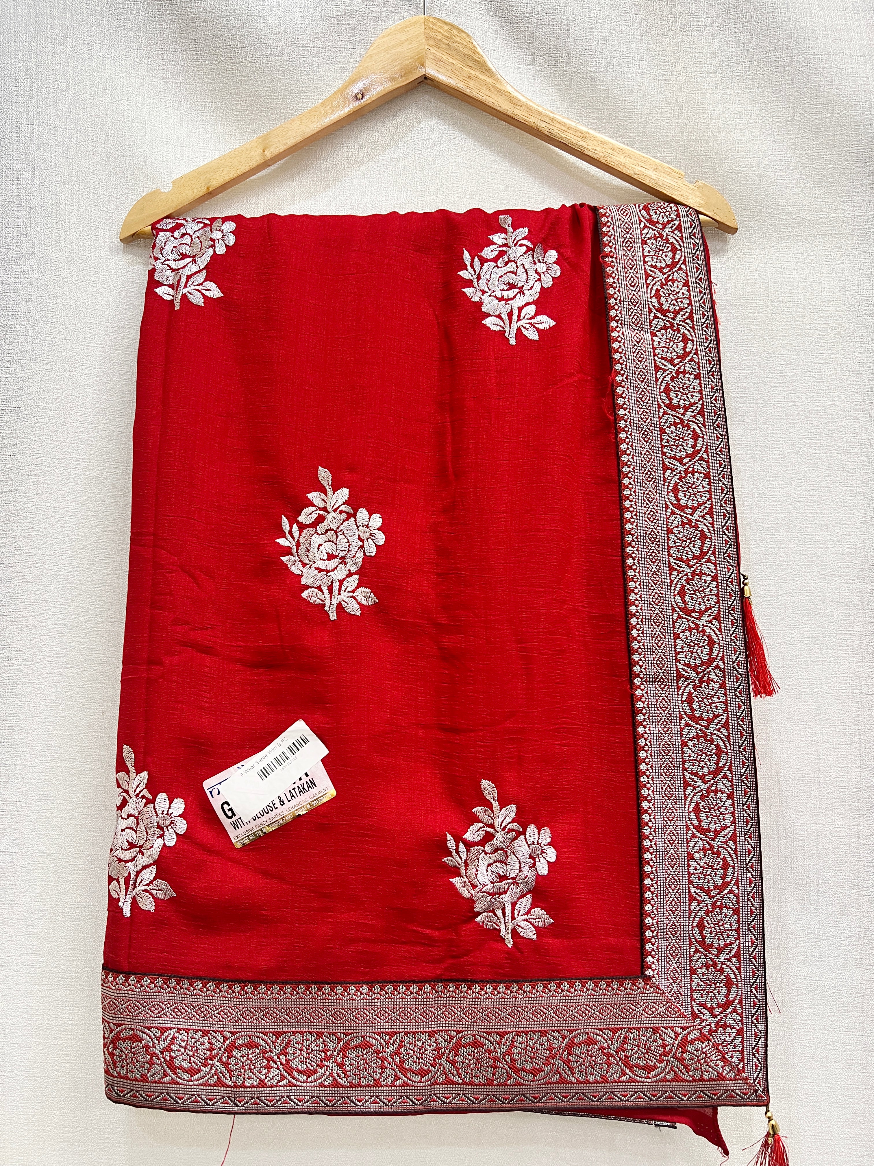 Georgette Saree White Rose Print